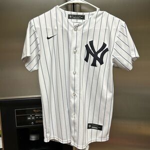 Yankee Jersey barely worn!